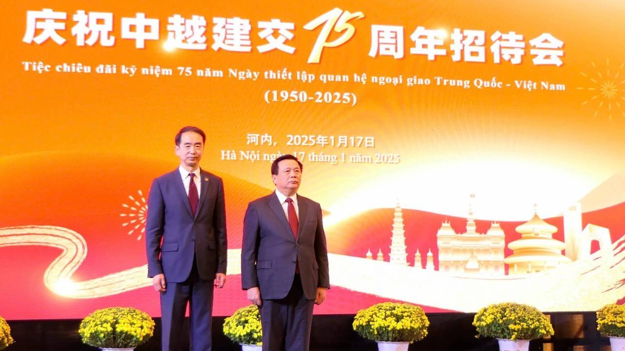 Celebrating 75th anniversary of Vietnam-China diplomatic ties in Ha Noi