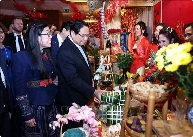 PM joins Tet celebration with Vietnamese community in Poland PM joins Tet celebration with Vietnamese community in Poland