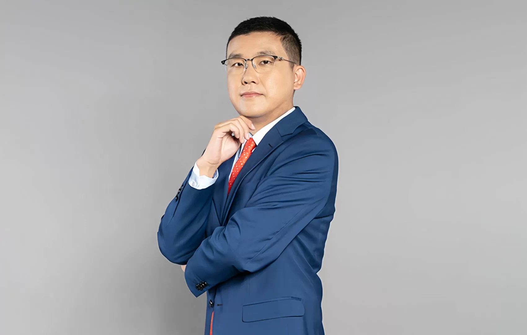 Nhà báo Pan Deng của CGTN Nhà báo Pan Deng của CGTN