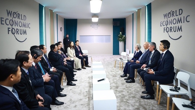 PM Pham Minh Chinh’s visits to Poland, Czech Republic, Switzerland successful: Deputy Foreign Minister