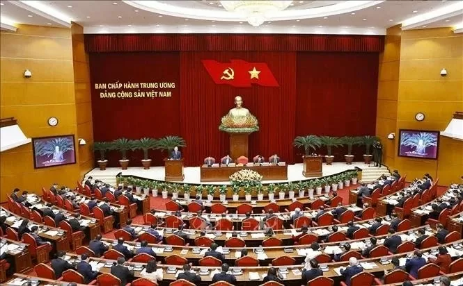 General Secretary To Lam chairs 13th Party Central Committee's meeting on Resolution 18