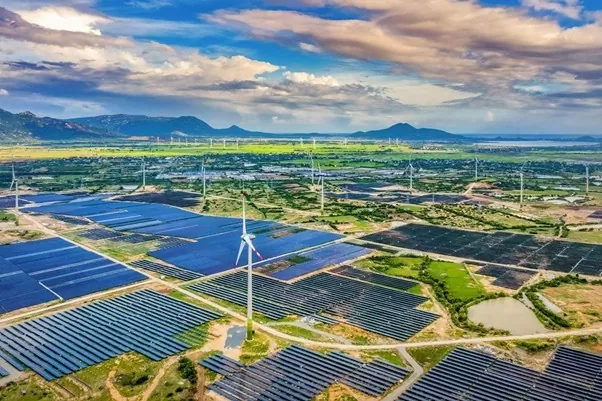Nhà máy điện mặt trời An Hảo (tỉnh Sóc Trăng). (Nguồn: Nhiếp ảnh đời sống) Nhà máy điện mặt trời An Hảo (tỉnh Sóc Trăng). (Nguồn: Nhiếp ảnh đời sống)
