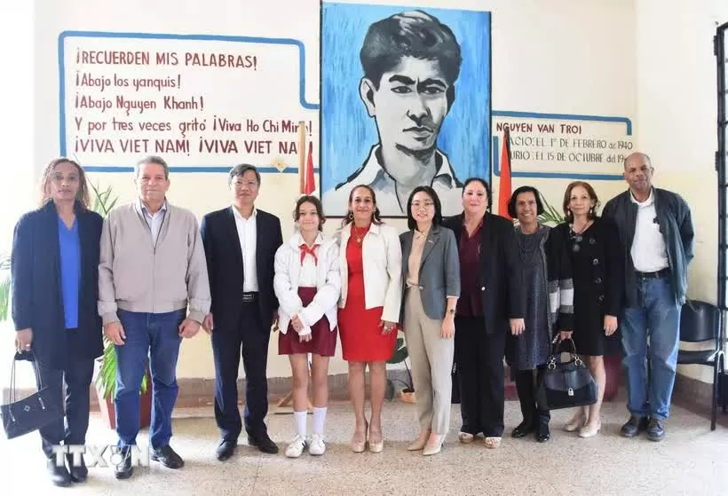 Trường Nguyễn Văn Trỗi ở thủ đô La Habana: Một biểu tượng của tình hữu nghị Việt Nam-Cuba Ambassador praises Vietnam - Cuba friendship during visit to Havana school