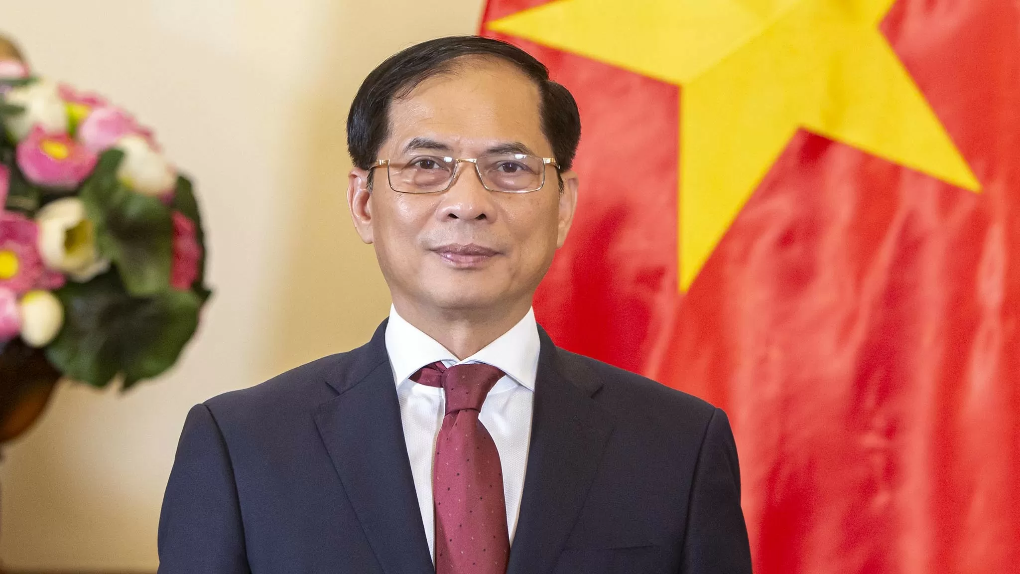 Deputy PM Bui Thanh Son attends World Governments Summit in Dubai Deputy PM Bui Thanh Son attends World Governments Summit in Dubai