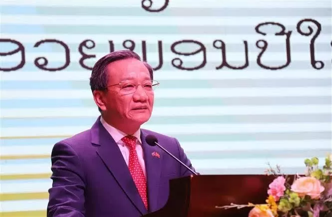Party’s founding anniversary, Tet celebrated in Laos, Russia