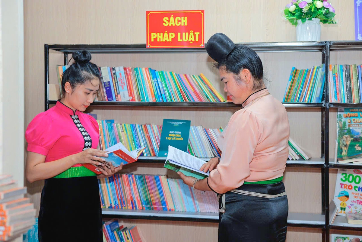 Ngôi nhà Trí tuệ và Thư viện Nhân ái trở thành nơi sinh hoạt văn hoá, giáo dục, giao lưu, chia sẻ, đọc sách… của người dân.