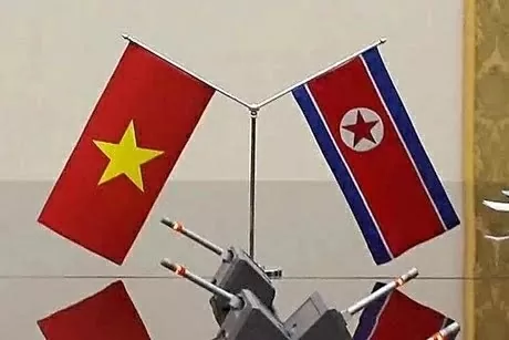 Flag of Vietnam and the DPRK. (Photo: VNA)