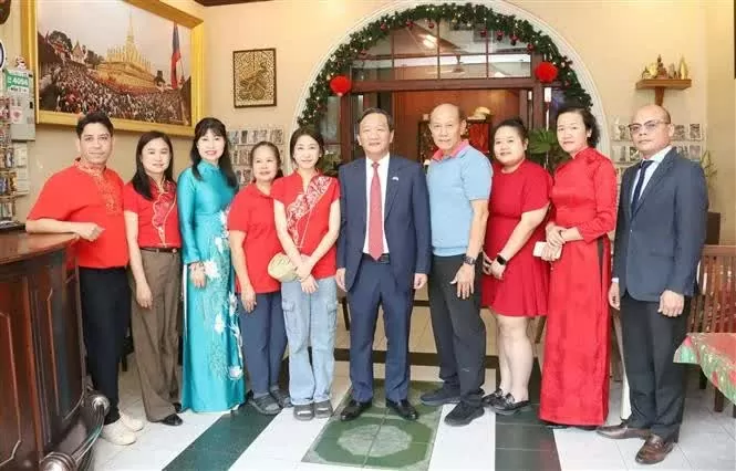 Vietnamese community in Laos preserves cultural identity, promotes mother tongue Vietnamese community in Laos preserves cultural identity, promotes mother tongue