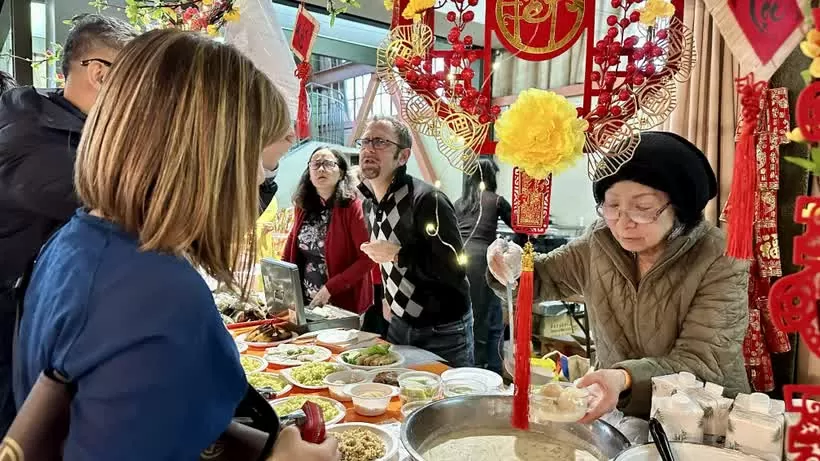 Vietnamese community in France celebrates Tet Vietnamese community in France celebrates Tet