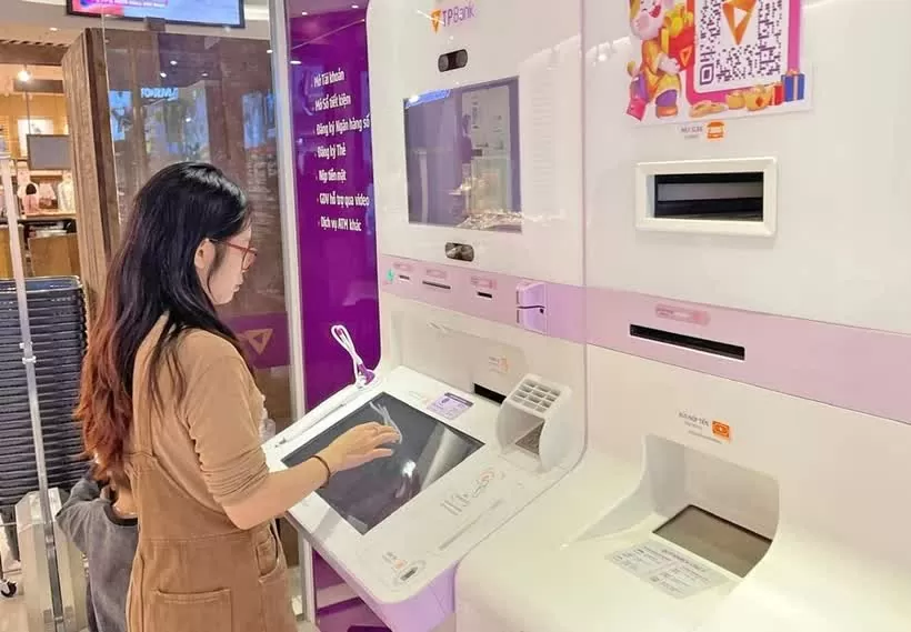Digital banking services in Vietnam make remarkable stride Digital banking services in Vietnam make remarkable stride
