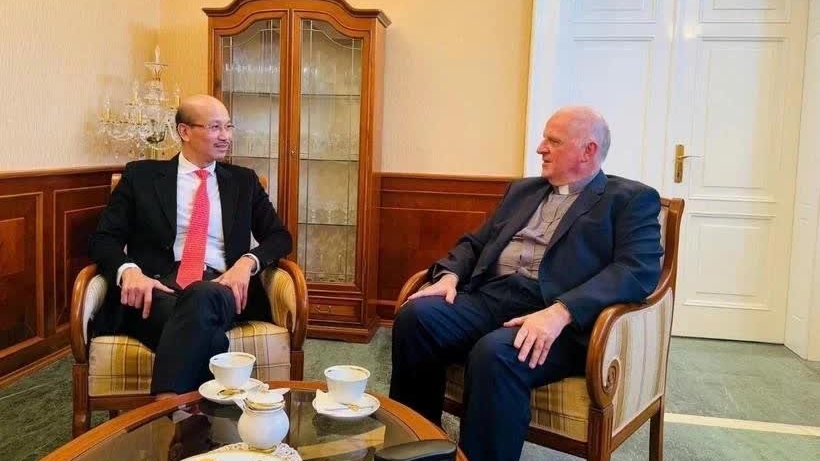 Vietnam ready to coordinate with diplomatic corps in Hungary: Ambassador