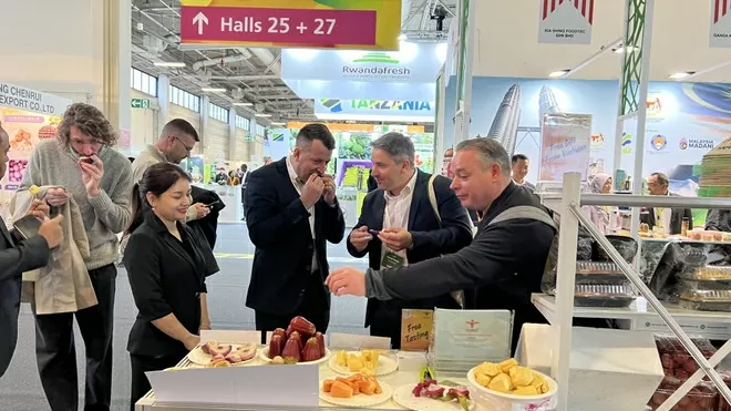 Vietnam makes largest-ever presence at Germany fruit fair Vietnam makes largest-ever presence at Germany fruit fair