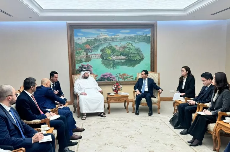 Phó Thủ tướng Bùi Thanh Sơn tiếp Bộ trưởng Đầu tư UAE Mohamed Alsuwaidi - Ảnh: VGP/Minh Ngọc Phó Thủ tướng Bùi Thanh Sơn tiếp Bộ trưởng Đầu tư UAE Mohamed Alsuwaidi - Ảnh: VGP/Minh Ngọc