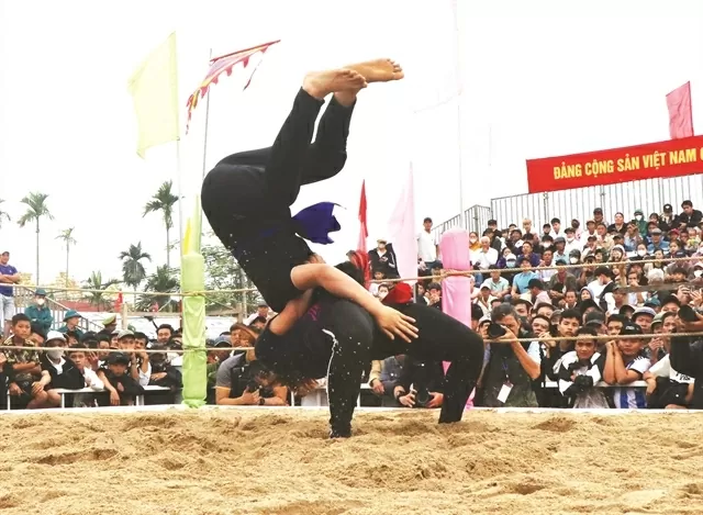 The Sình Village Wrestling Festival is organised by as a form of entertainment during the Tết holiday. (Photo: VNA/VNS)