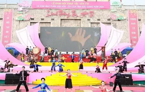 At the opening ceremony of the Bac Giang Culture - Tourism Week in 2024 (Photo: baobacgiang.vn)