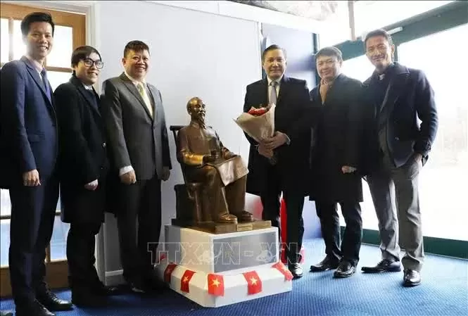 Restoration of the area displaying the statue of Uncle Ho at the Newhaven Museum, UK Restoration of the area displaying the statue of Uncle Ho at the Newhaven Museum, UK