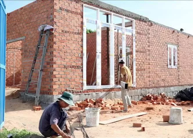 Ninh Thuan determined to do away with dilapidated houses by June Ninh Thuan determined to do away with dilapidated houses by June