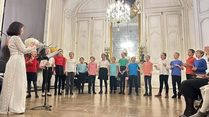 French choir revives Vietnamese folk music French choir revives Vietnamese folk music