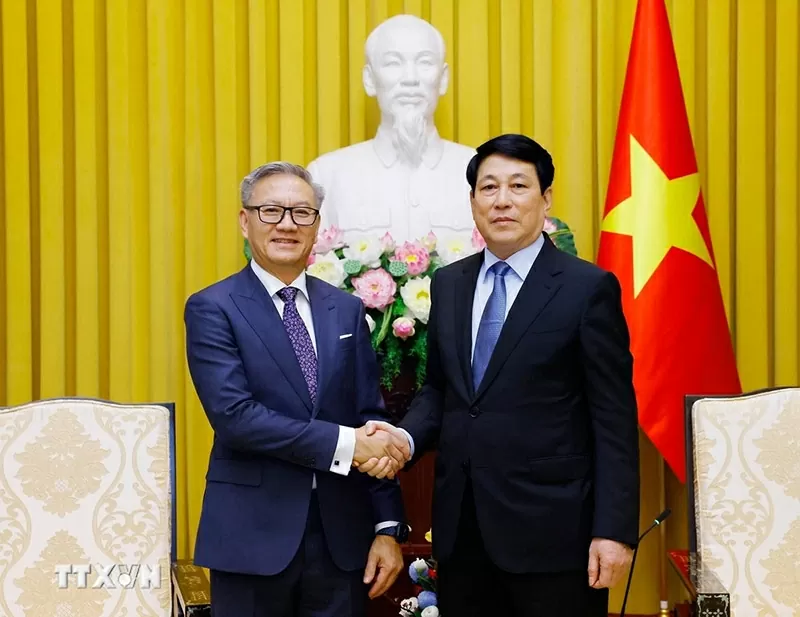 President Luong Cuong hosts Lao Foreign Minister Thongsavanh Phomvihane President Luong Cuong hosts Lao Foreign Minister Thongsavanh Phomvihane