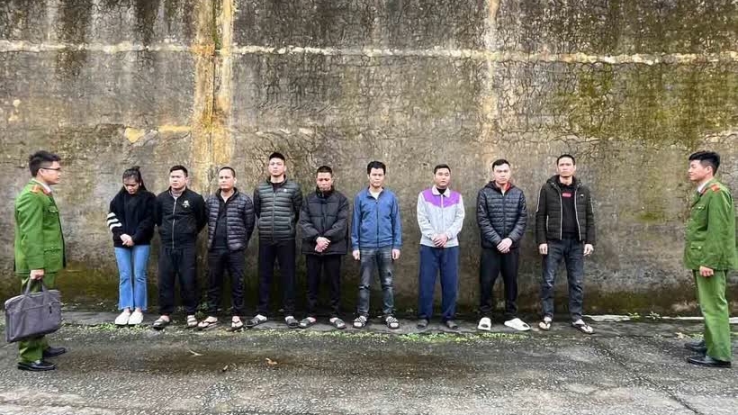 Ha Tinh police bust international fraud ring, arresting 56 suspects