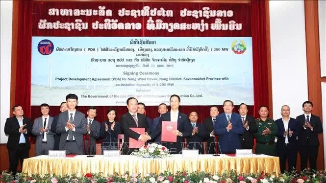 Vietnam, Laos strengthen energy cooperation for 2025
