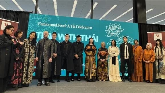 Washington event celebrates Vietnamese traditional fashion, cuisine