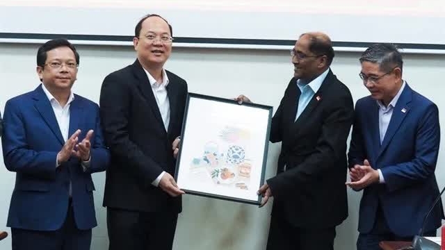 Ca Mau wants more exports and further cooperation with Singapore