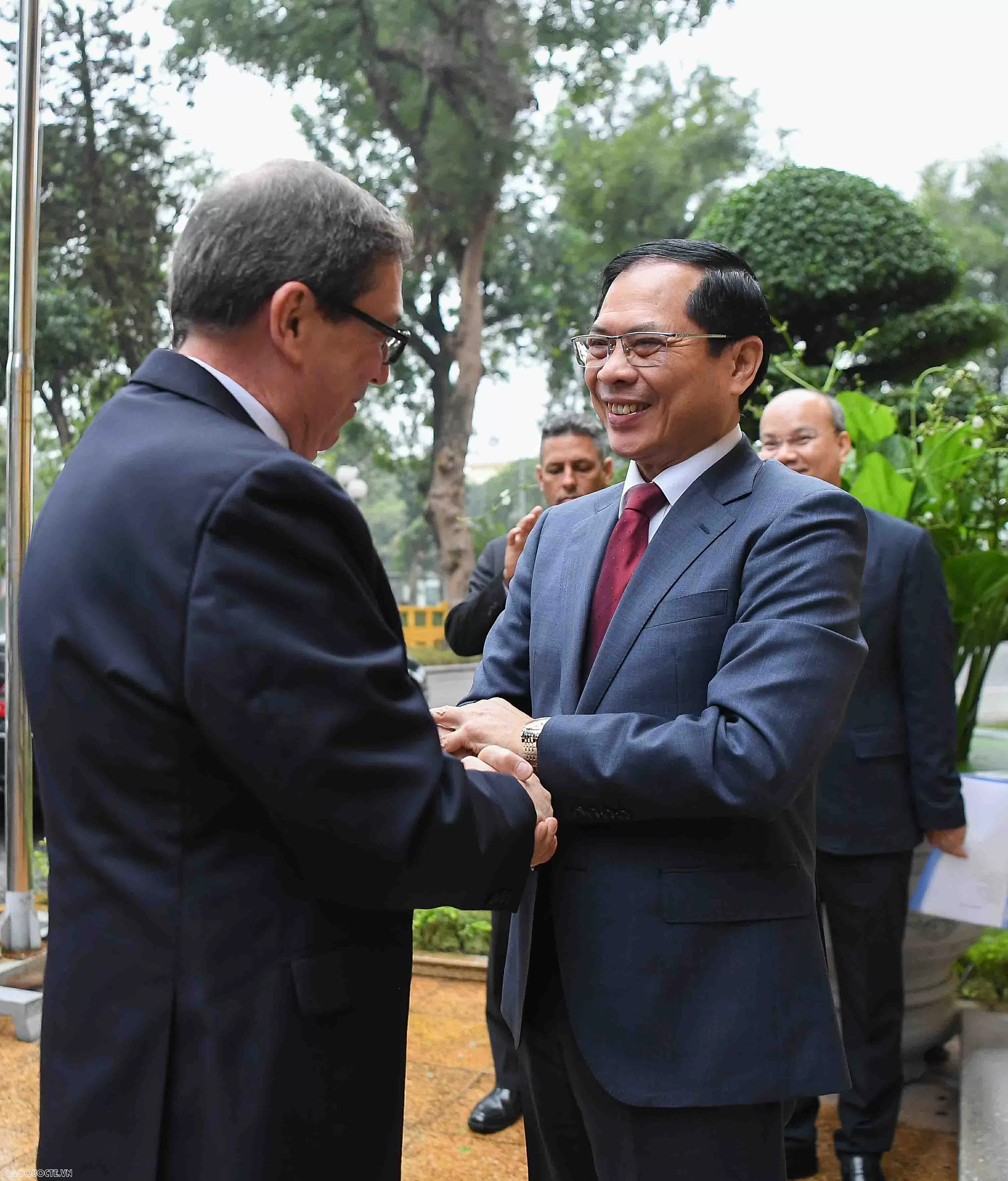 Phó Thủ tướng, Bộ trưởng Ngoại giao Bùi Thanh Sơn đón, hội đàm với Bộ trưởng Ngoại giao Cuba Phó Thủ tướng, Bộ trưởng Ngoại giao Bùi Thanh Sơn đón, hội đàm với Bộ trưởng Ngoại giao Cuba