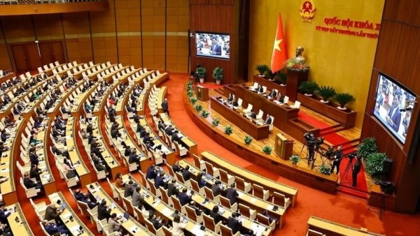 NA adopted Resolution on piloting mechanisms, policies for urban railway development in Hanoi, HCM City