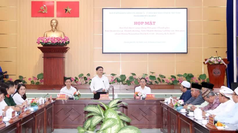 HCM City holds get-together for Muslim community on Ramadan month