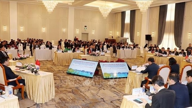 Vietnam, China localities hold 16th meeting of Joint working Committee to seek ways to step up cooperation