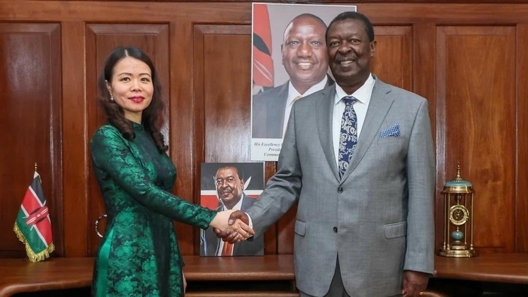 Deputy FM Nguyen Minh Hang paid a working visit to Kenya