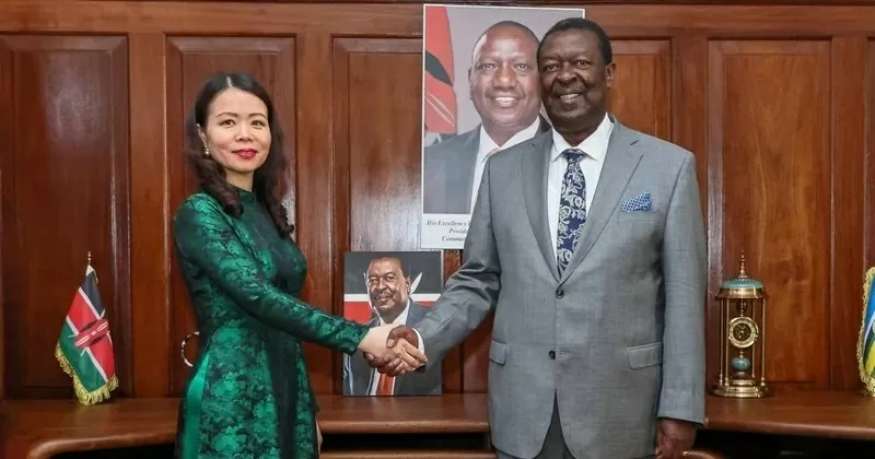 Deputy FM pushes sustainable development cooperation with Kenya Deputy FM pushes sustainable development cooperation with Kenya