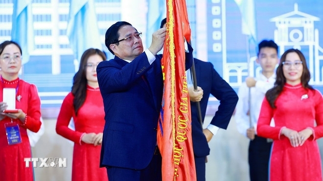 Prime Minister urges Vietnam National University, HCMC to lead in training and research
