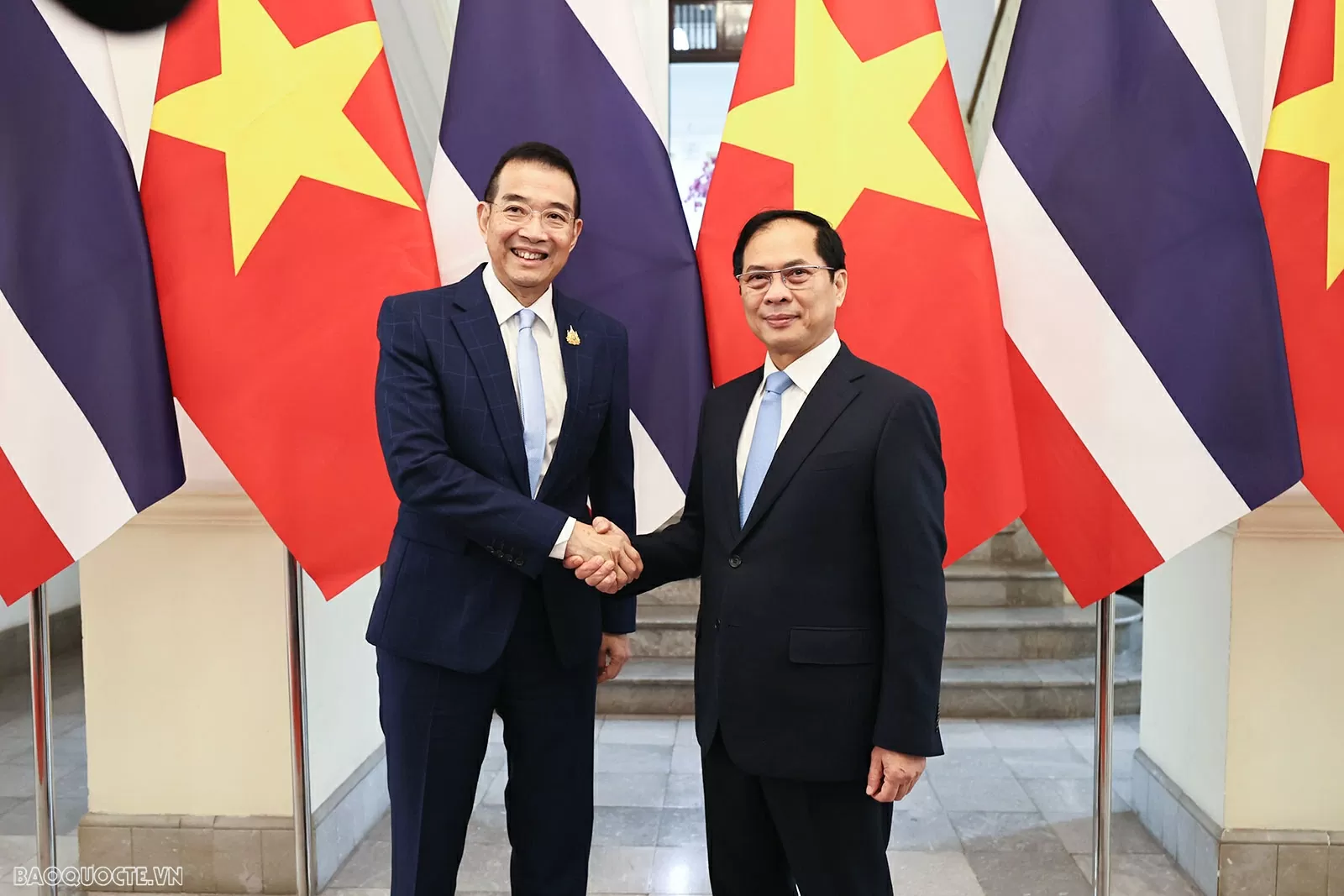 Deputy PM, FM Bui Thanh Son welcomed Thai Foreign Minister Maris Sangiampongsa Deputy PM, FM Bui Thanh Son welcomed Thai Foreign Minister Maris Sangiampongsa