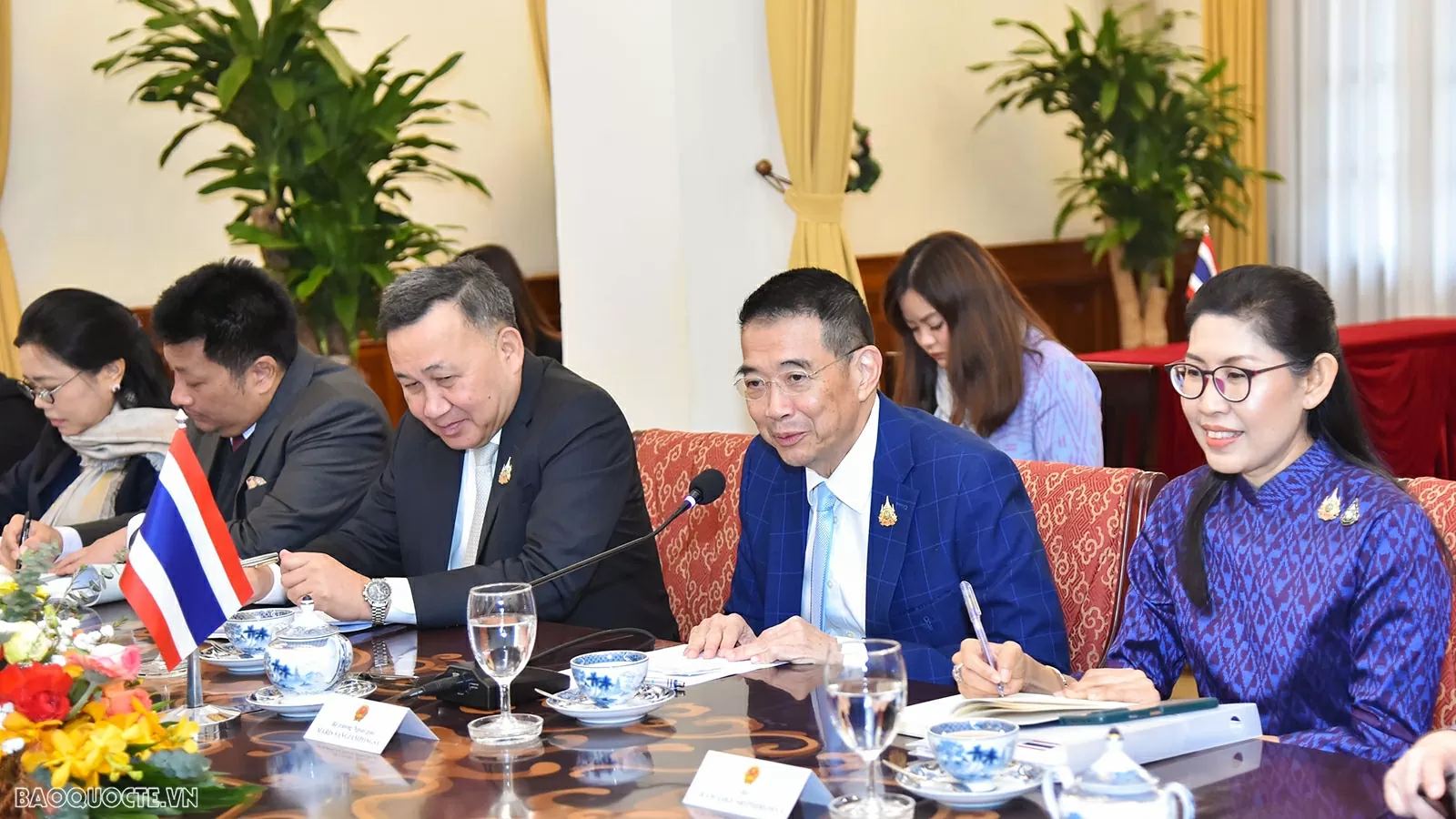 Deputy PM, FM Bui Thanh Son holds talks with Thai Foreign Minister Maris Sangiampongsa Deputy PM, FM Bui Thanh Son holds talks with Thai Foreign Minister Maris Sangiampongsa