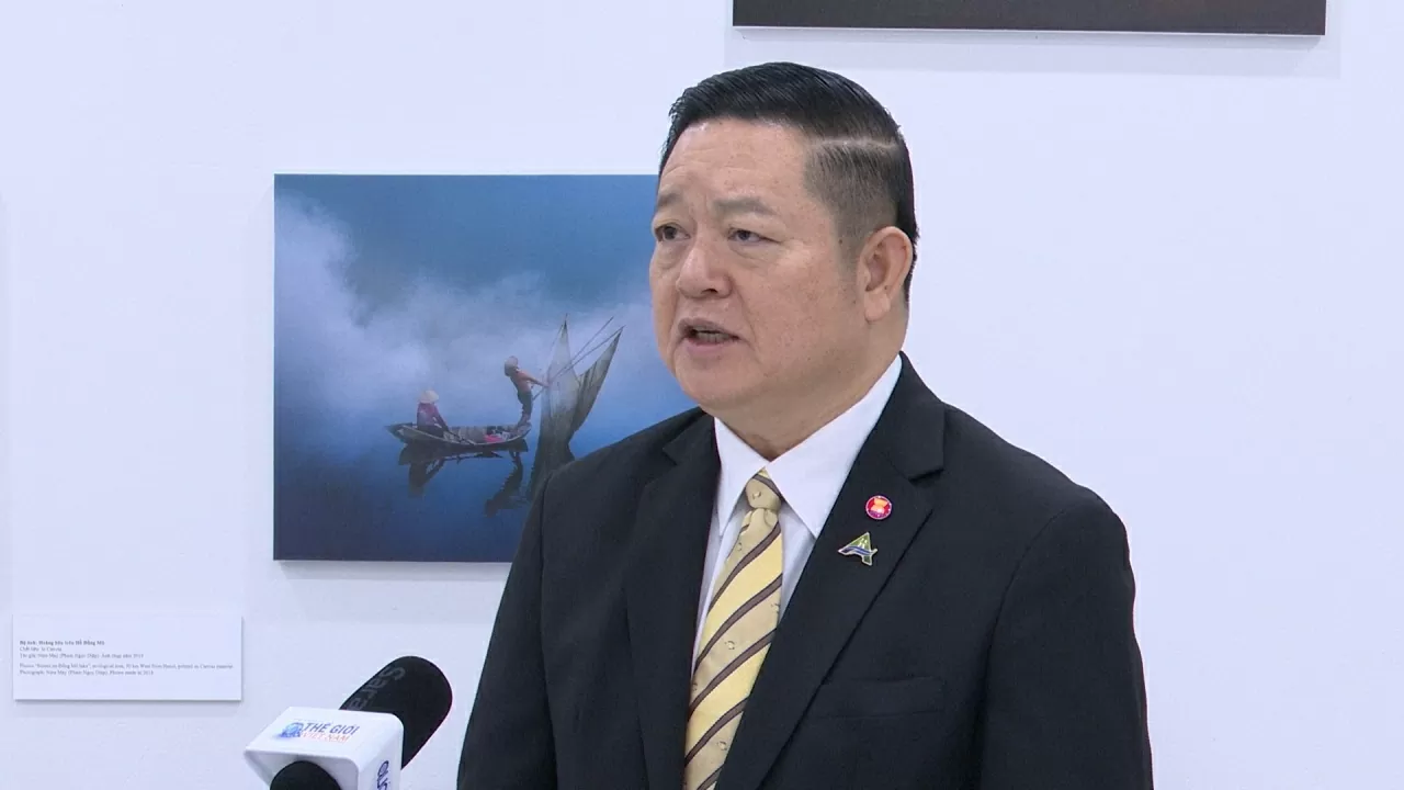 Tổng Thư ký ASEAN Kao Kim Hourn trả lời phỏng vấn Báo Thế giới và Việt Nam. (Ảnh: Thành Long) Tổng Thư ký ASEAN Kao Kim Hourn trả lời phỏng vấn Báo Thế giới và Việt Nam. (Ảnh: Thành Long)