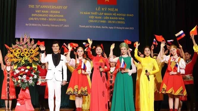 Ceremony marking 75th anniversary of Vietnam - Russia diplomatic ties held in Ho Chi Minh City