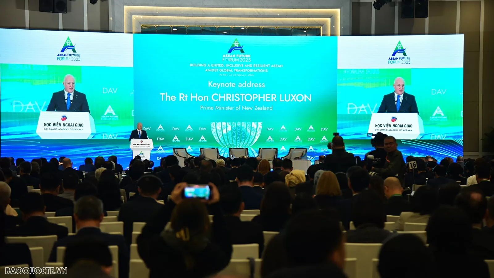 Ngày 26/2, Phiên toàn thể cấp cao ASEAN Future 2025. (Ảnh: Tuấn Anh) Ngày 26/2, Phiên toàn thể cấp cao ASEAN Future 2025. (Ảnh: Tuấn Anh)