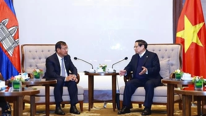 PM Pham Minh Chinh hosts Cambodian Deputy Prime Minister Prak Sokhonn