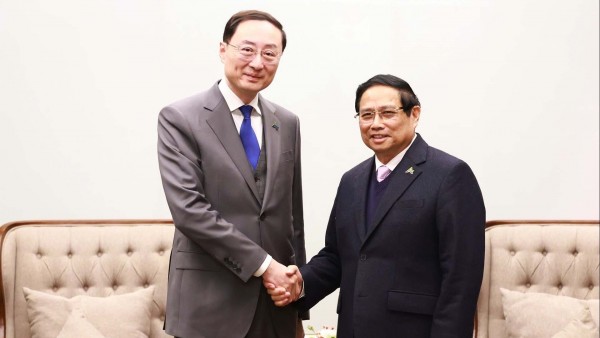 PM Pham Minh Chinh receives Chinese Vice Foreign Minister Sun Weidong