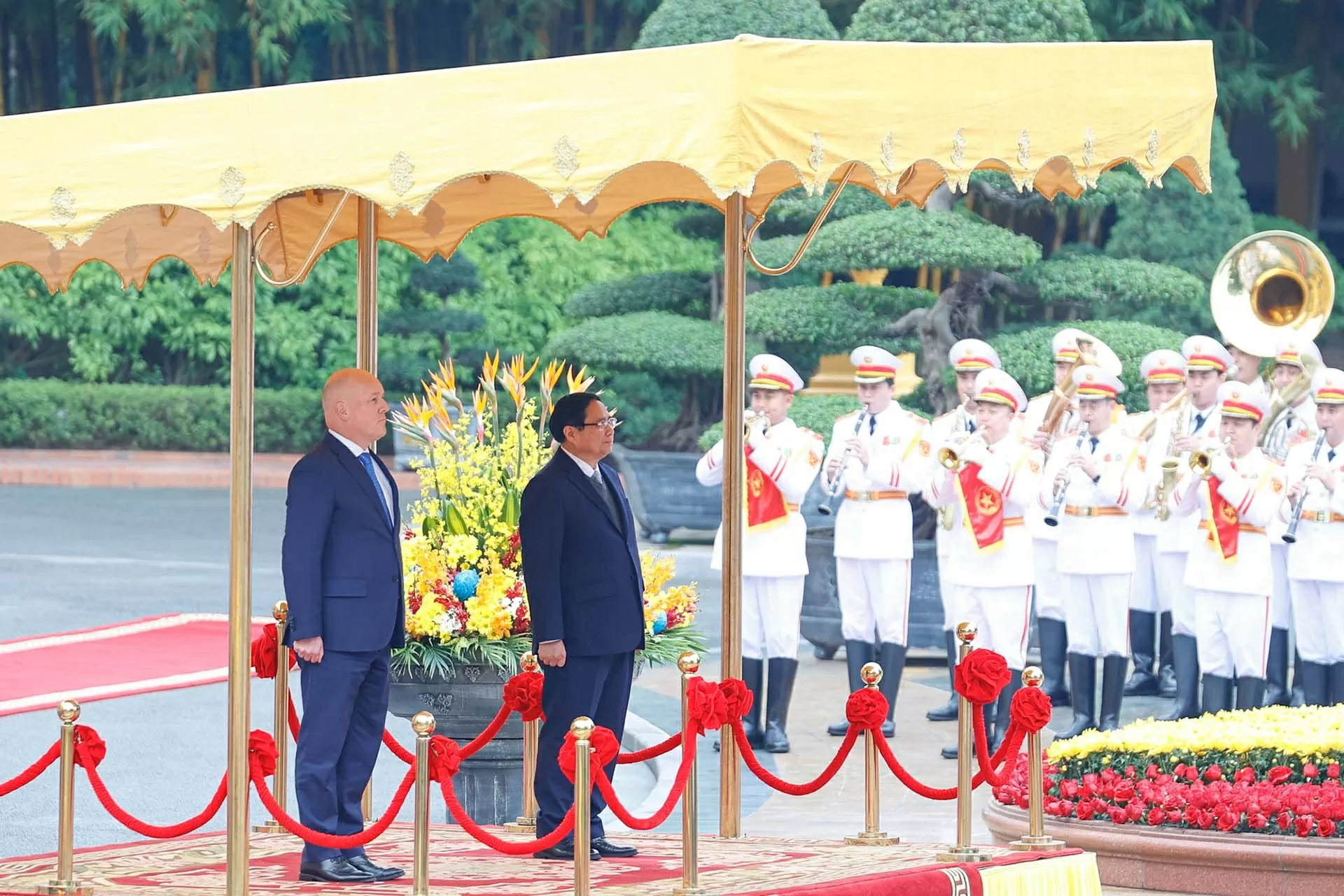 New Zealand Prime Minister Christopher Luxon wraps up Vietnam visit
