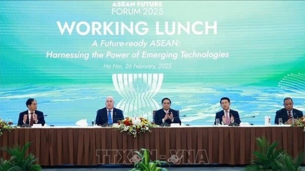 ASEAN Future Forum: PM Pham Minh Chinh stresses need for ASEAN to embrace new technologies