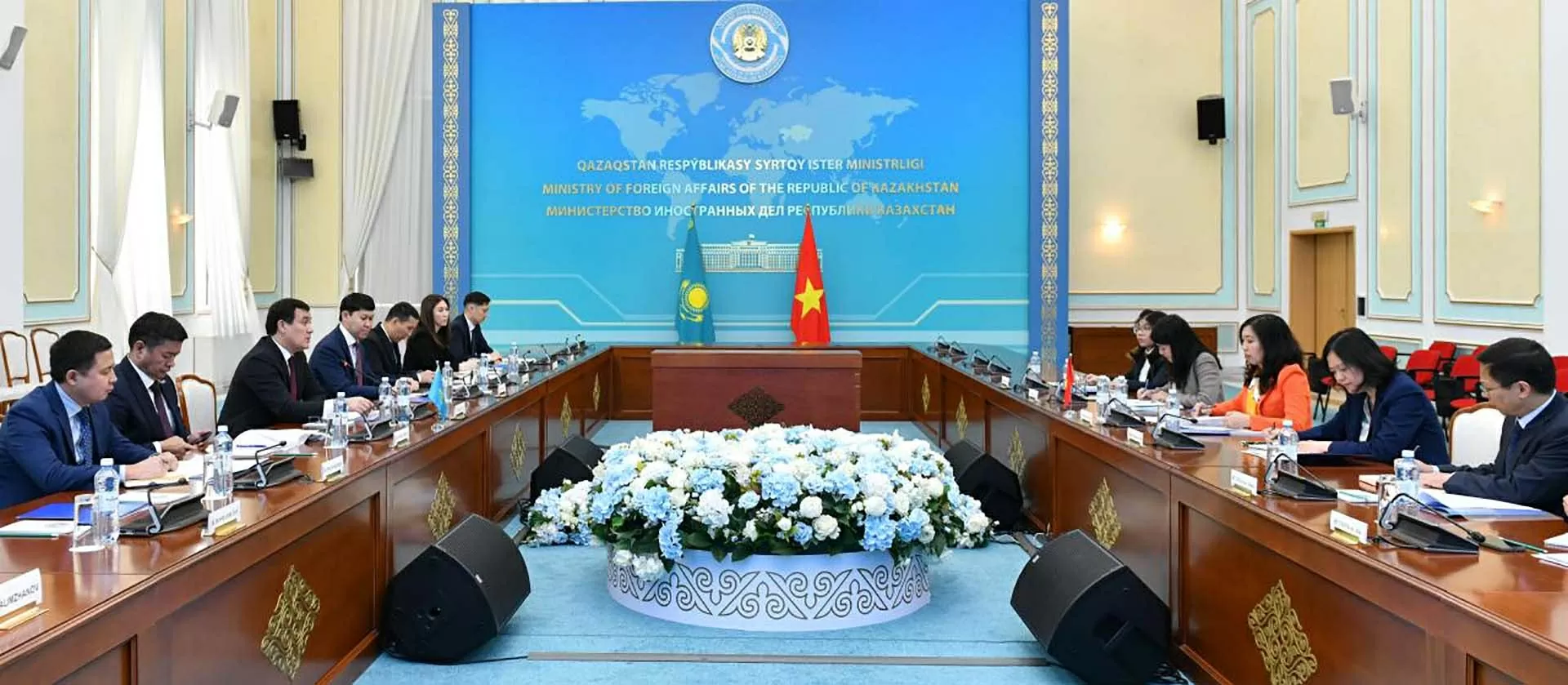 Vietnam, Kazakhstan officials hold political consultation Vietnam, Kazakhstan officials hold political consultation