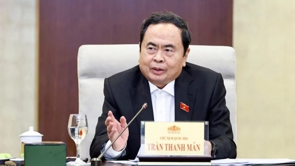 NA Chairman Tran Thanh Man chairs a meeting to set legislative agenda for March