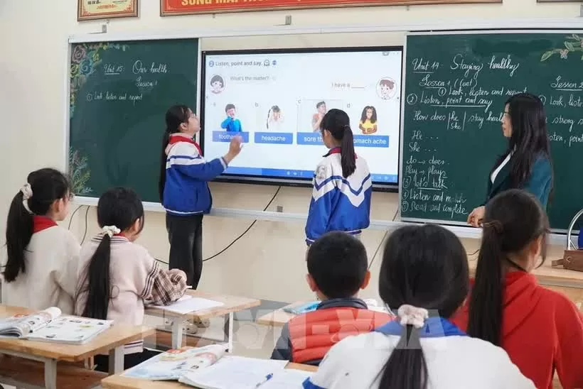 UNICEF hails Vietnam’s public school tuition waiver policy as investment in future UNICEF hails Vietnam’s public school tuition waiver policy as investment in future