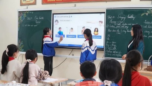 UNICEF applauds Vietnam’s public school tuition waiver policy as investment in future