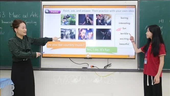 Vietnam aims to make English a second language for all students in schools nationwide: Workshop