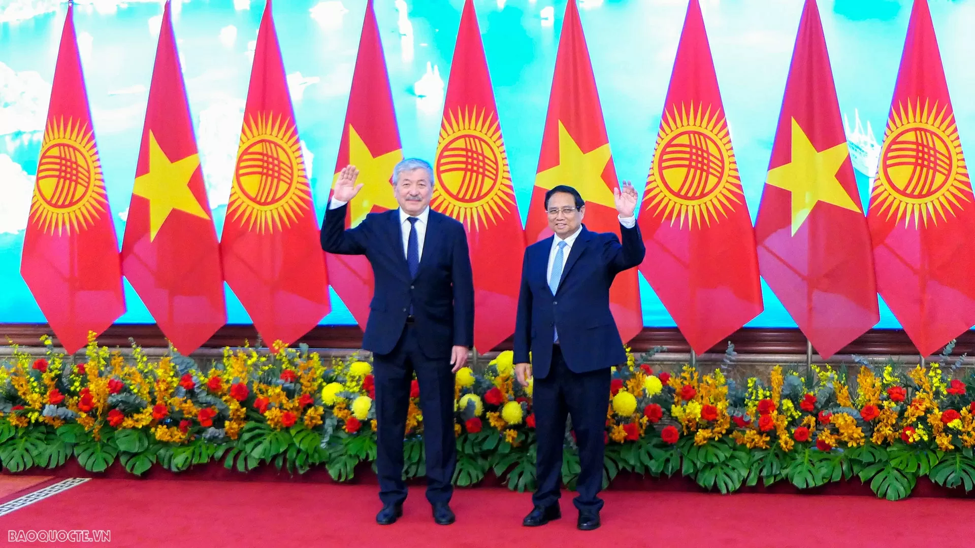Welcome ceremony held for Kyrgyz Prime Minister Adylbek Kasimalyev in Hanoi