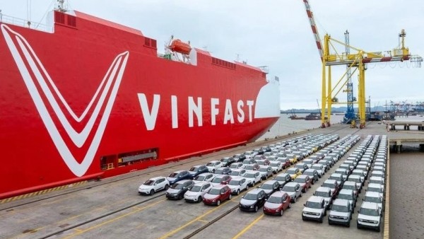 VinFast sets a new record with nearly 2,500 EVs shipped to Indonesia in its fourth export batch